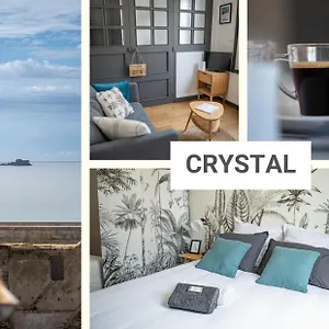  Apartment Crystal